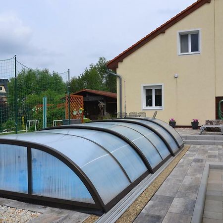 Apartman U Potoka Sadov Buitenkant foto