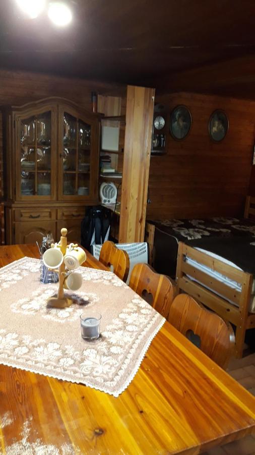 Apartman U Potoka Sadov Buitenkant foto